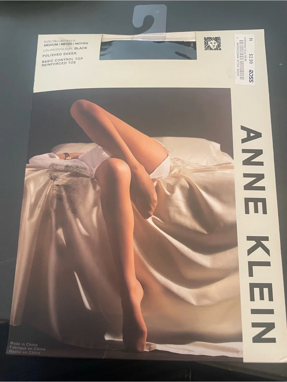 Anne Klein Polished Sheer black Pantyhose size medium lingerie